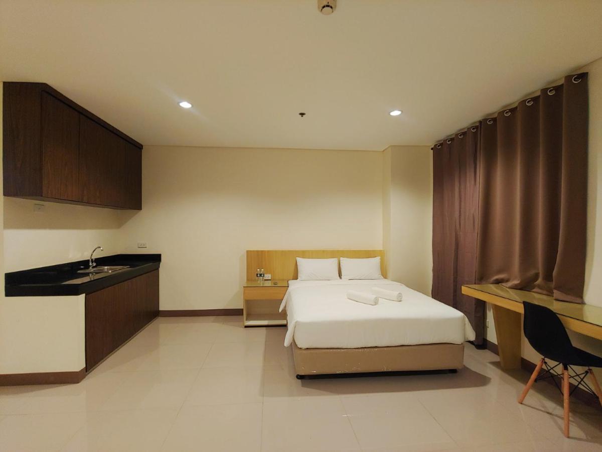 Kaizen Suites Manila Exterior foto