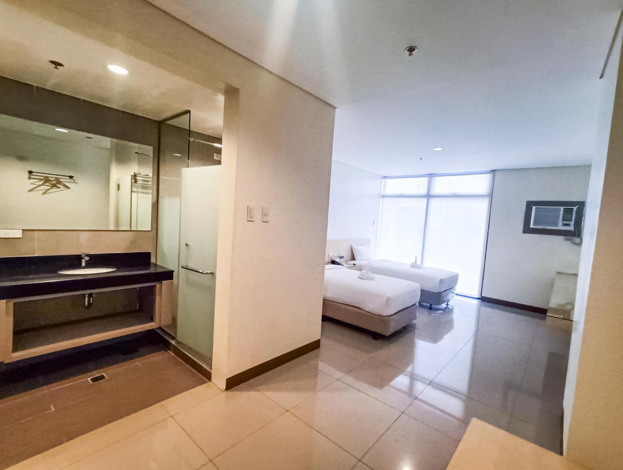 Kaizen Suites Manila Exterior foto